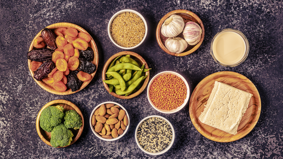Diet for Premature Menopause A Science-Backed Guide to Manage Symptoms & Protect Your Health