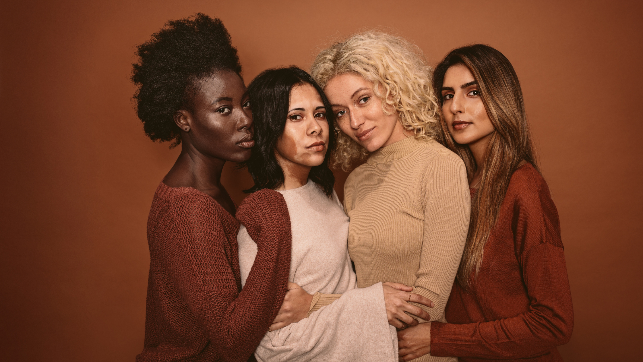 Nutricosmetic ceramide + collagen gummies for mature skin hydration